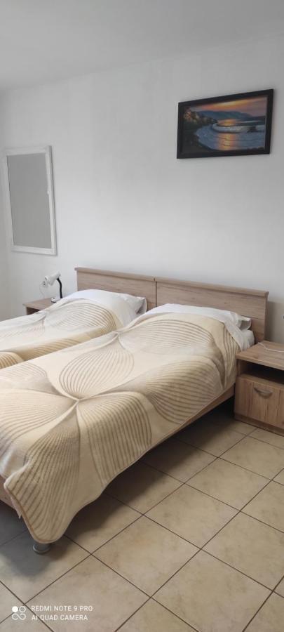 Apartment For Holidays In Пула Екстериор снимка