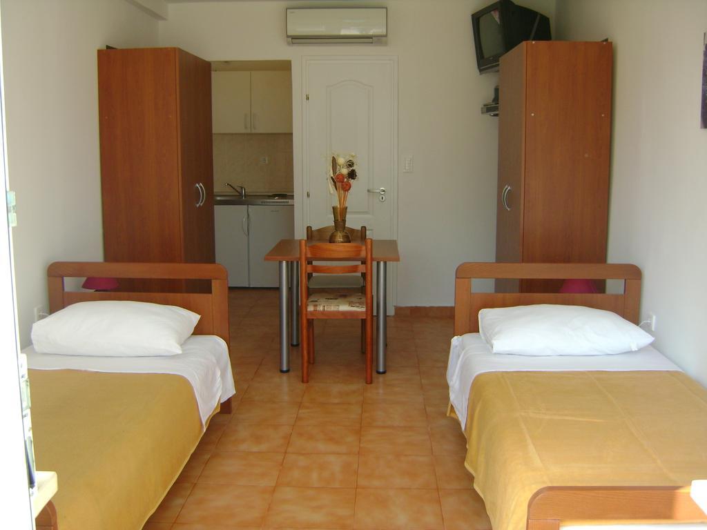 Apartment For Holidays In Пула Стая снимка