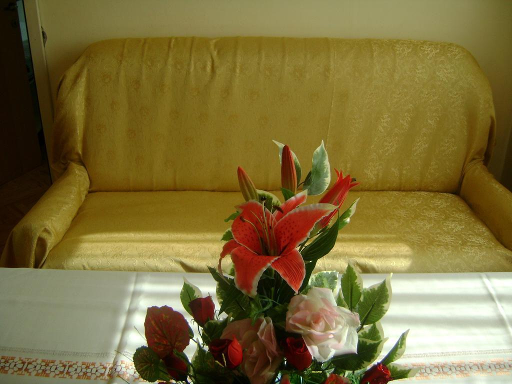 Apartment For Holidays In Пула Стая снимка